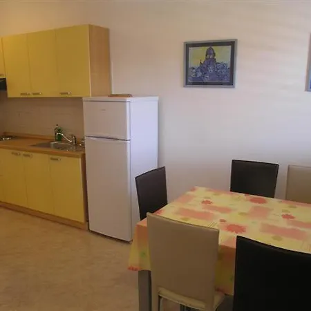 Little Paradise Apartment